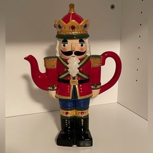 Burton & Burton nutcracker tea pot